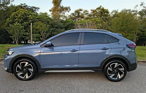 VOLKSWAGEN NIVUS 1.0 200 TSI TOTAL FLEX HIGHLINE AUTOMÁTICO